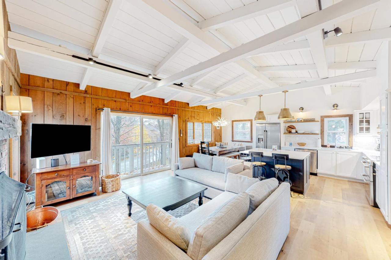 Chalet At The Base Of Okemo Mountain Ludlow Ngoại thất bức ảnh